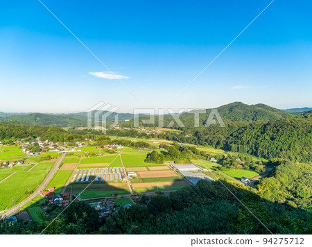 A famous spot for the sea of clouds in the northern Kanto region, the view from Mt. Kamakura 94275712