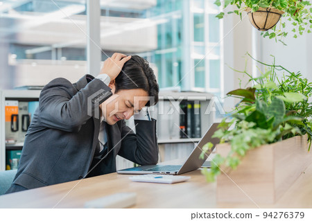 shocked man in office shocked man in office 94276379