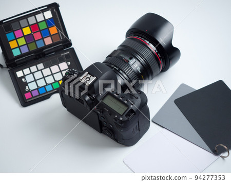 Photographer's work tools DSLR camera 94277353