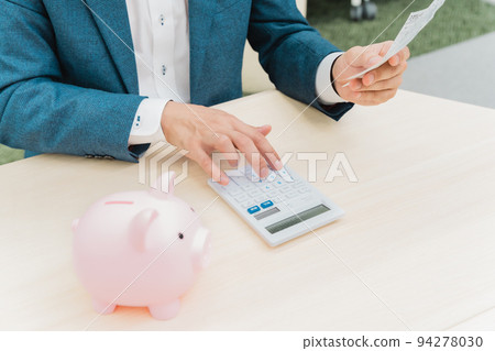 businessman counting money businessman counting money 94278030