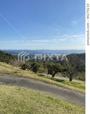 Mountain view Mountain view 94279219