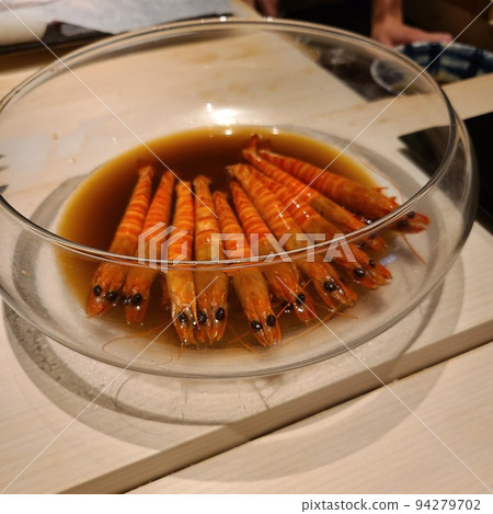 Alignment of shrimp Alignment of shrimp 94279702