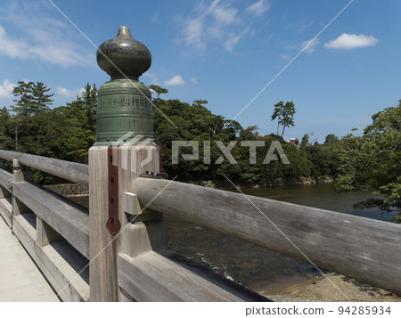 Uji Bridge over the Isuzu River 94285934