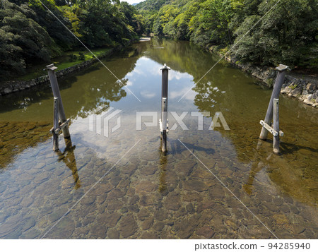 Isuzu river with clear water Isuzu river with clear water 94285940