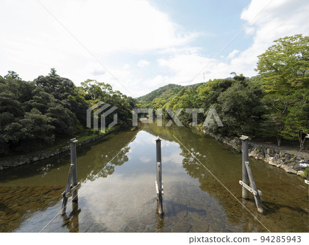 Isuzu river with clear water 94285943