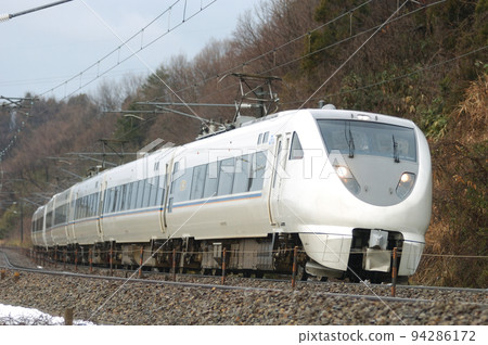 Hokuriku Main Line Tsubata-Kurikara JR West 683 series S02+S25 formation (Kanazawa) Shirasagi Hokuriku Main Line Tsubata-Kurikara JR West 683 series S02+S25 formation (Kanazawa) Shirasagi 94286172