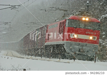 Hokuriku Main Line Tsubata-Kurikara JR Freight EF510-4 (Toyama) 94286210