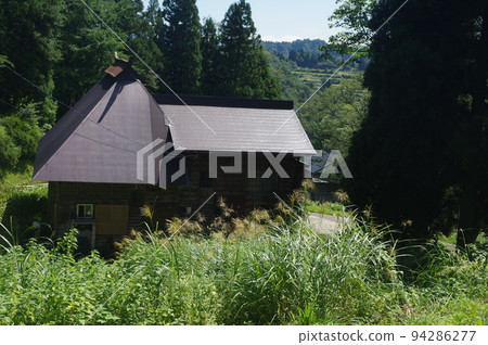 The world of art in Echigo-Tsumari The world of art in Echigo-Tsumari 94286277