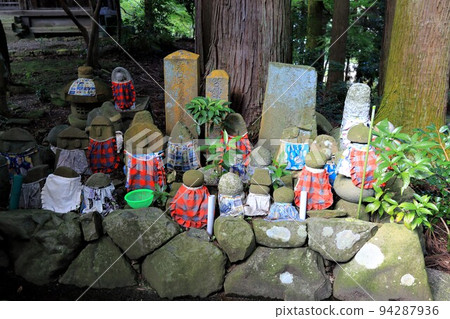 Asakurayama Stroll 58 (Asakurayama Shinzen-in Temple: Tarui-cho, Fuwa-gun, Gifu Prefecture) 94287936