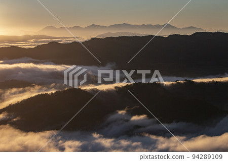 神威山雲海 94289109