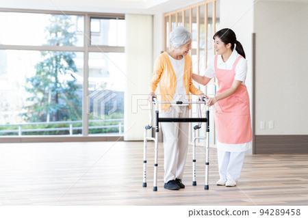 護理女性高級醫院助手護理員 94289458