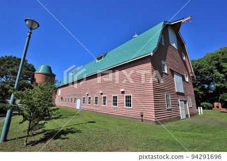 Former Municipal Farm/No. 1 Cow Barn (Ebetsu City, Hokkaido) 94291696