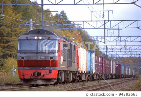 千歲線 北廣島-Kaminopporo JR Freight DF200-901（Washibetsu） 94292665
