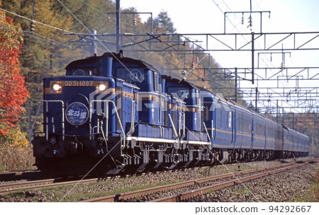 千歲線北廣島-Kaminopporo JR北海道DD51-1083（函館）+系列24北斗星 94292667