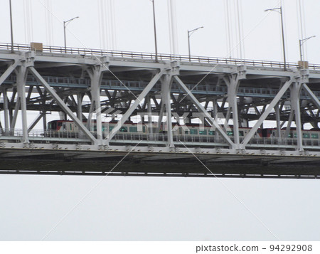 A train running on the Honshi Bisan Line/Seto Ohashi Line, Sakaide City, Kagawa Prefecture 94292908