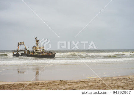 shipwreck, boat, boating 94292967