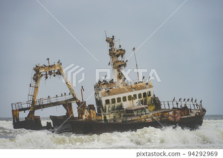 shipwreck, boat, boating 94292969