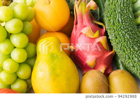 Assorted fruits Assorted fruits 94292988