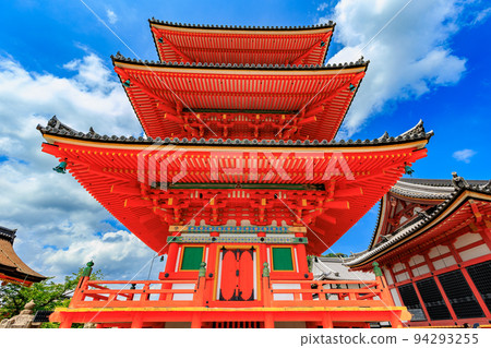 Kiyomizu-dera three-storied pagoda in Higashiyama Ward, Kyoto 94293255