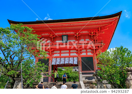 京都市東山區清水寺二王門 94293287