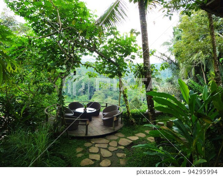 [Indonesia] Cafe "Bali Pavlina" full of nature in Bali 94295994