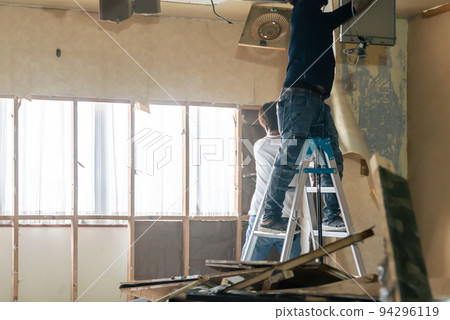 拆遷現場內部施工 94296119