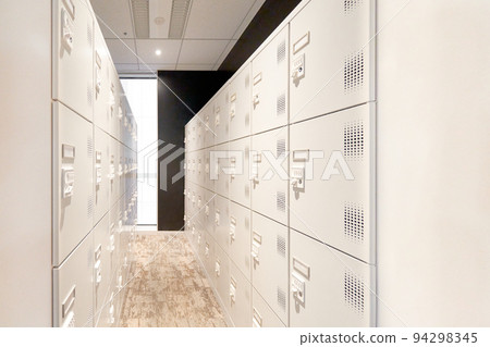 更衣室鋼更衣室設施內部 更衣室鋼更衣室設施內部 94298345