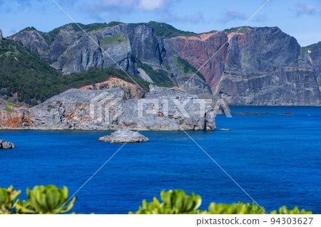 Ogasawara: Heart Rock seen from Minamijima 94303627