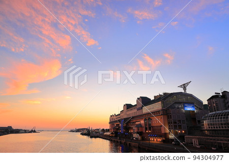 Kushiro City, Hokkaido Fisherman's Wharf with one of the world's three greatest sunsets [September] 94304977