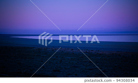 Panorama view to Aral sea from the rim of Plateau Ustyurt near A 94308034