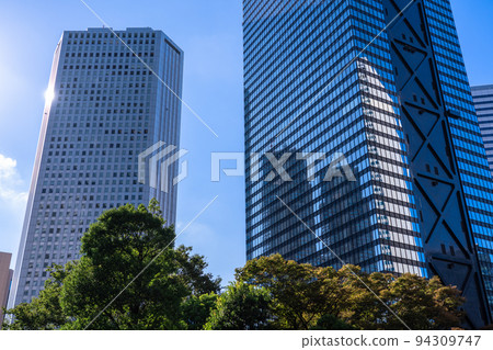《Tokyo》Skyscraper/office district in Shinjuku subcenter 94309747