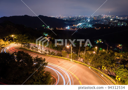 Beautiful aerail cityscape from Hongludi Nanshan Fude Temple 94312534