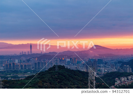 Superb sunrise landscape from Zhitan area 94312701