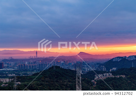Superb sunrise landscape from Zhitan area 94312702