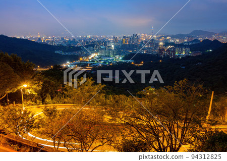 Beautiful aerail cityscape from Hongludi Nanshan Fude Temple 94312825