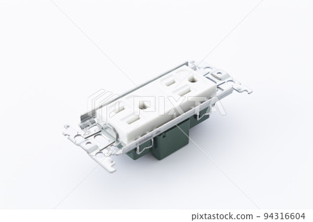 白色背景的插座 94316604