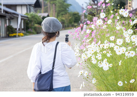 People traveling through Takumi no Sato in early autumn, Minakami Town, Gunma Prefecture People traveling through Takumi no Sato in early autumn, Minakami Town, Gunma Prefecture 94319959