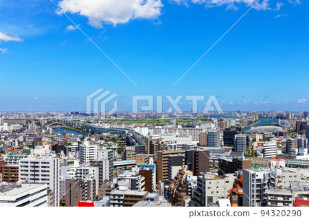 我們看看北部Pia Eko交界處的城市景觀 94320290