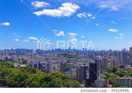 View of skyscrapers in the direction of Tokyo Tower from North Topia 94320486