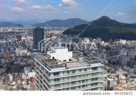 從岐阜市43號塔向金華山和山形看岐阜城 從岐阜市43號塔向金華山和山形看岐阜城 94320855