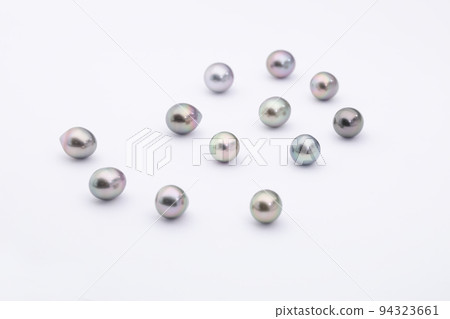 Multiple scattered black pearl baroque pearls Multiple scattered black pearl baroque pearls 94323661