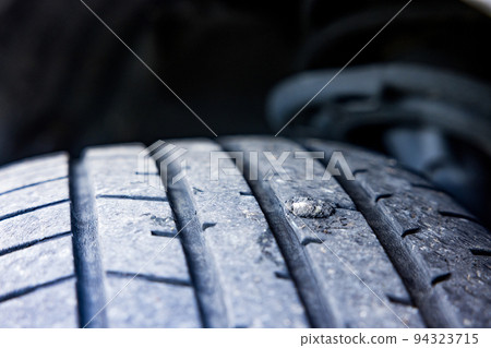 汽車爆胎修復 94323715