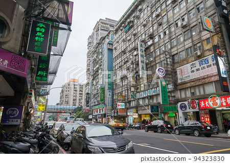 台北長春路街景 94323830