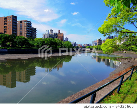 Kyobashi River (Hiroshima City, Hiroshima Prefecture) Kyobashi River (Hiroshima City, Hiroshima Prefecture) 94325663