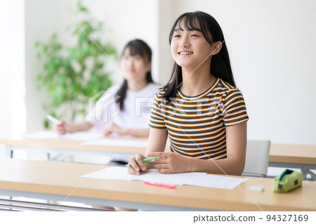 Student in class 94327169