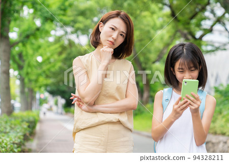 父母和孩子 94328211