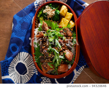 煮金槍魚飯碗便當 94328646