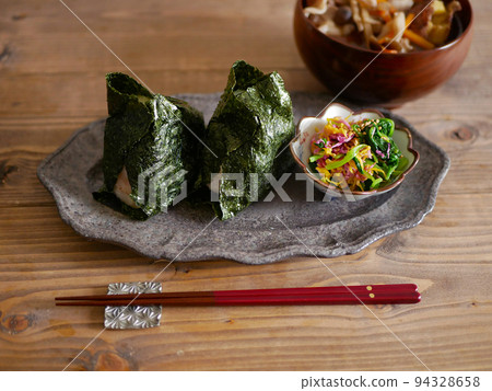 rice ball plate 94328658
