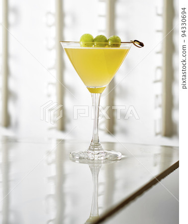 cocktail cocktail 94330694