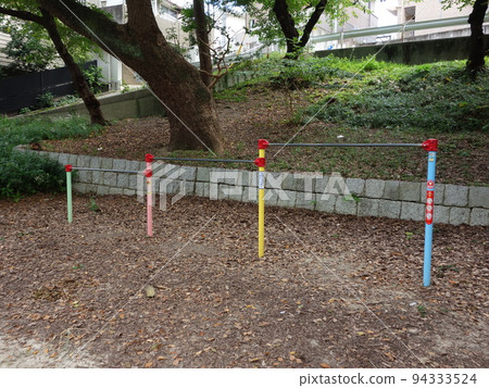 公園遊樂設備 94333524